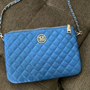Crossbody/shoulder bag, used once!